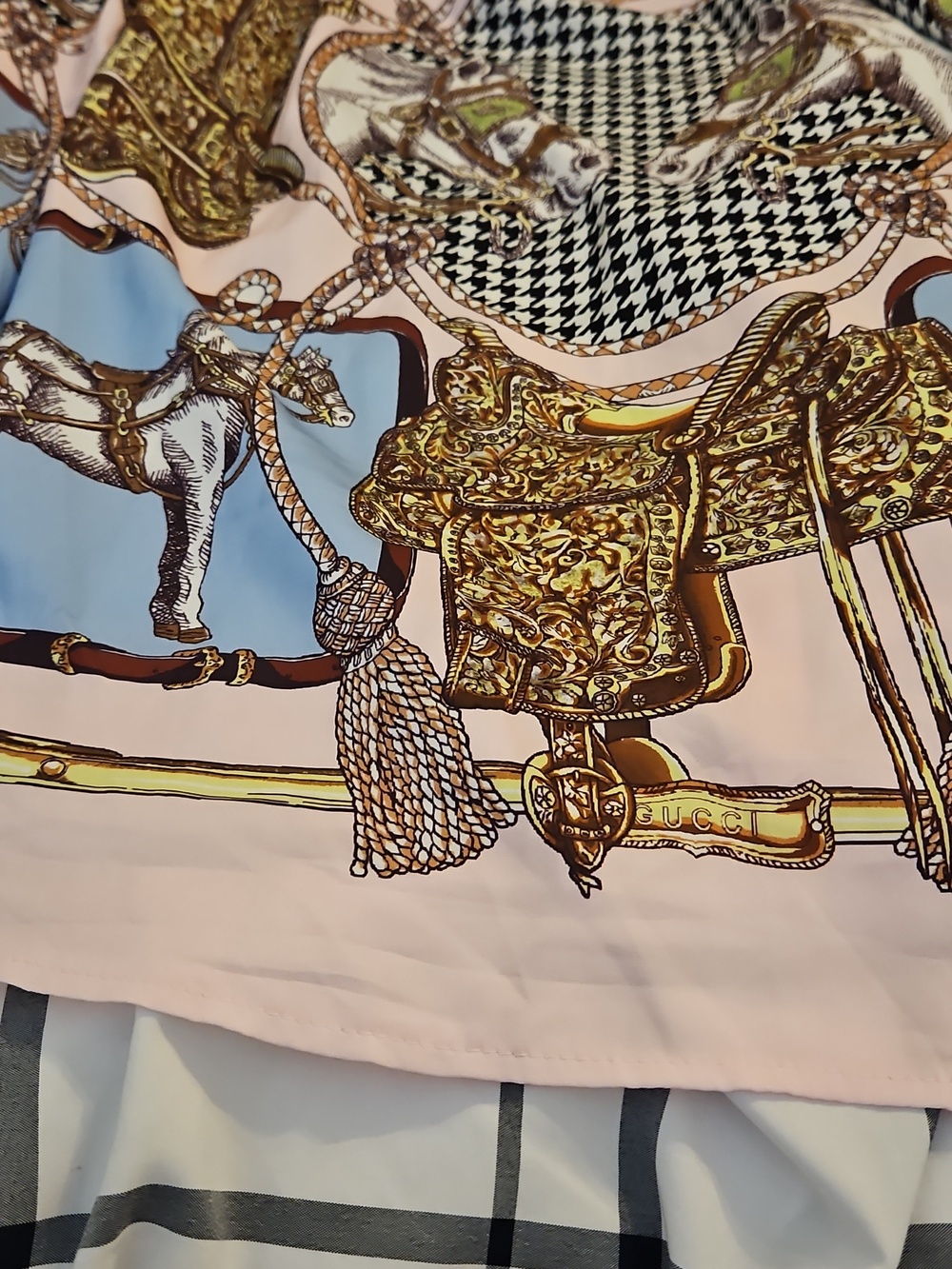 Hermes Pink and Blue Silk Horse-Print Blouse.idk What Size & Hermes Is On Label. - Picture 4 of 4